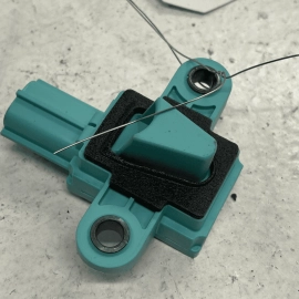 15-18 AUDI Q3 FRONT LEFT RIGHT SIDE DOOR CRASH IMPACT SENSOR OEM 8K0955557C