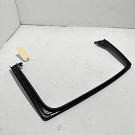 Rear Right Side Door Window Frame Trim Garnish Acura TLX 2021-2023 OEM Rear Right Side Door Window Frame Trim Garnish Acura TLX 2021-2023 OEM