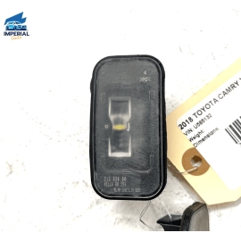 Toyota Camry 18-23 2PCS Rear Left / Right Side License Plate Light Assembly