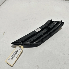 2016-2018 HONDA PILOT FRONT BUMPER RIGHT SIDE FOG LIGHT LAMP COVER OEM