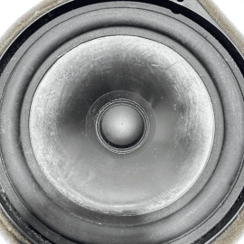2016 - 2018 HONDA PILOT FRONT RIGHT PASSENGER SIDE DOOR AUDIO SPEAKER OEM 2016 - 2018 HONDA PILOT FRONT RIGHT PASSENGER SIDE DOOR AUDIO SPEAKER OEM