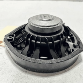 2016 - 2018 HONDA PILOT FRONT RIGHT PASSENGER SIDE DOOR AUDIO SPEAKER OEM 2016 - 2018 HONDA PILOT FRONT RIGHT PASSENGER SIDE DOOR AUDIO SPEAKER OEM
