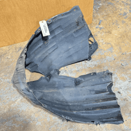 2018-2024 TOYOTA CAMRY LE QUARTER WHEELHOUSE SPLASH GUARD SHIELD REAR RIGHT OEM