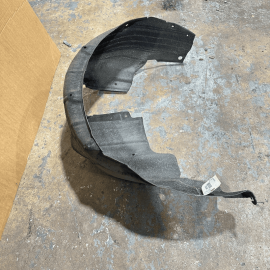 2018-2024 TOYOTA CAMRY LE QUARTER WHEELHOUSE SPLASH GUARD SHIELD REAR RIGHT OEM