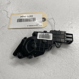 2012 - 2020 Tesla Model S Dashboard Instrument Panel Glove Box Lock Latch O