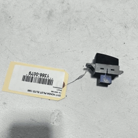 2016-2018 HONDA PILOT ELITE DASH PASSENGER SIDE SIDE SEAT HEAT HEATER SWITCH OEM