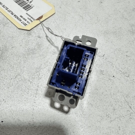 2016-2018 HONDA PILOT ELITE DASH PASSENGER SIDE SIDE SEAT HEAT HEATER SWITCH OEM