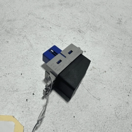 2016-2018 HONDA PILOT ELITE DASH PASSENGER SIDE SIDE SEAT HEAT HEATER SWITCH OEM