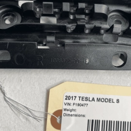 2012 - 2020 TESLA MODEL S RIGHT PASSANGER PANORAMIC ROOF DRAIN TUBE BRACKET 2012 - 2020 TESLA MODEL S RIGHT PASSANGER PANORAMIC ROOF DRAIN TUBE BRACKET