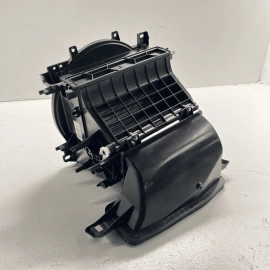 2016 - 2021 Honda Pilot HVAC AC Dash Heater Blower Motor Housing Box OEM