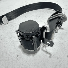 2016-2018 HONDA PILOT REAR 2ND ROW RIGHT PASSENGER SIDE SEAT BELT RETRACTOR OEM