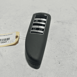 2007-2009 Mercedes W221 S550 Rear Right Passenger Side Window Control Switch OEM