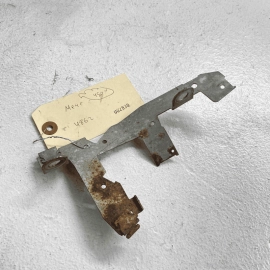 2007-2012 Mercedes X164 GL350 GL450 GL 550 Mount Bracket Fastening Holder O