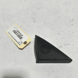 2007-2009 MERCEDES S550 FRONT PASSENGER DOOR CORNER COVER & TWEETER SPEAKER  OEM