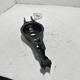 2018-2024 Toyota Camry LE Control Arm Lower Rear Left Or Right 1PCS 2018-2024 Toyota Camry LE Control Arm Lower Rear Left Or Right 1PCS