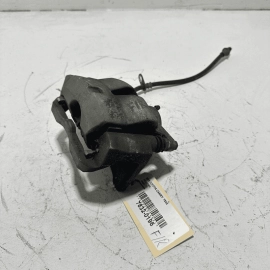 2018-2019 Toyota Camry LE Front Passenger Side Disc Brake Caliper Assembly OEM