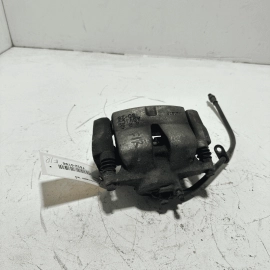 2018-2019 Toyota Camry LE Front Passenger Side Disc Brake Caliper Assembly OEM