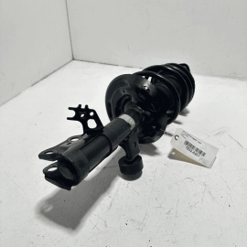 2018-2019 TOYOTA CAMRY LE SHOCK ABSORBER STRUT W/ SPRING FRONT RIGHT SIDE OEM