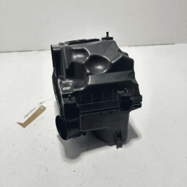 TOYOTA CAMRY 2018-2024 ENGINE AIR CLEANER INTAKE FILTER HOUSING BOX OEM