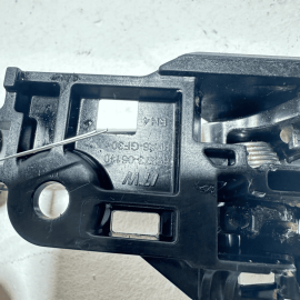 2018-2024 TOYOTA CAMRY LE DOOR INNER LATCH HANDLE FRONT OR REAR RIGHT SIDE OEM