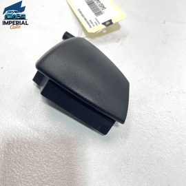 2007-2013 MERCEDES W221 S550 FRONT PASSENGER SEAT INNER CORNER COVER TRIM O