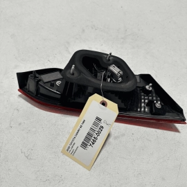 2018 - 2020 TOYOTA CAMRY REAR RIGHT PASSENGER SIDE INNER TAILLIGHT LAMP OEM
