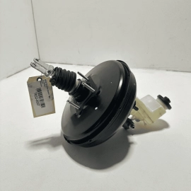 2018-2024 TOYOTA CAMRY LE 2.5L BRAKE MASTER CYLINDER & BOOSTER & RESERVOIR OEM