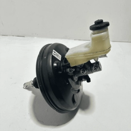 2018-2024 TOYOTA CAMRY LE 2.5L BRAKE MASTER CYLINDER & BOOSTER & RESERVOIR OEM