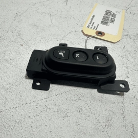 2016 - 2022 ACURA ILX FRONT LEFT DRIVER SIDE DOOR MEMORY SEAT SWITCH OEM 2016 - 2022 ACURA ILX FRONT LEFT DRIVER SIDE DOOR MEMORY SEAT SWITCH OEM