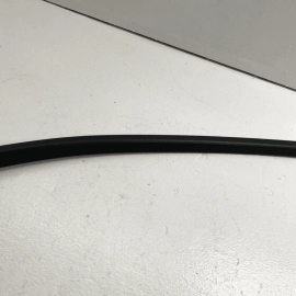 2007-2012 Mercedes S550 Front Left Driver Side Door Window Frame Trim Cover