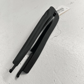 FRONT PASSENGER UNDER SEAT CABLE GUIDE COVER TRIM OEM 2007-13 MERCEDES S550