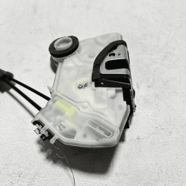 2018 - 2023 TOYOTA CAMRY FRONT RIGHT PASSENGER SIDE DOOR LOCK LATCH ACTUATOR OEM