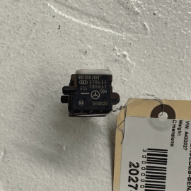 07-13 Mercedes W221 S550 Rear Left Right Impact Crash Sensor 0038202826 OEM 07-13 Mercedes W221 S550 Rear Left Right Impact Crash Sensor 0038202826 OEM