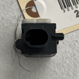 07-13 Mercedes W221 S550 Rear Left Right Impact Crash Sensor 0038202826 OEM 07-13 Mercedes W221 S550 Rear Left Right Impact Crash Sensor 0038202826 OEM