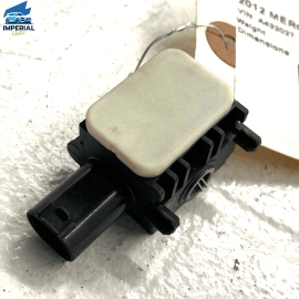 07-13 Mercedes W221 S550 Rear Left Right Impact Crash Sensor 0038202826 OEM 07-13 Mercedes W221 S550 Rear Left Right Impact Crash Sensor 0038202826 OEM