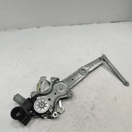 2018-2024 TOYOTA CAMRY FRONT RIGHT PASSENGER DOOR WINDOW REGULATOR W/ MOTOR OEM