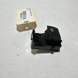 2015-21 TOYOTA CAMRY SE REAR OR FRONT LEFT OR RIGHT SIDE DOOR WINDOW SWITCH OEM 2015-21 TOYOTA CAMRY SE REAR OR FRONT LEFT OR RIGHT SIDE DOOR WINDOW SWITCH OEM