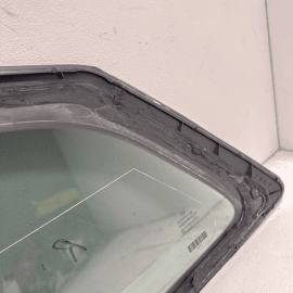 2016-2018 HONDA PILOT REAR RIGHT PASSENGER SIDE DOOR QUARTER GLASS WINDOW OEM