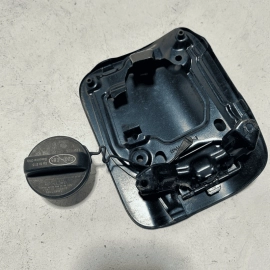 TOYOTA CAMRY 2018 - 2023 FUEL GAS TANK FILLER DOOR LID COVER & CAP OEM *221*