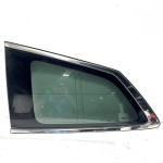 2016-2018 HONDA PILOT REAR LEFT DRIVER LH SIDE DOOR QUARTER GLASS WINDOW OEM