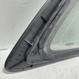 2016-2018 HONDA PILOT REAR LEFT DRIVER LH SIDE DOOR QUARTER GLASS WINDOW OEM
