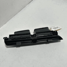 2018-2019-2020 TOYOTA CAMRY SE DASH DASHBOARD CENTER OUTER AIR VENT GRILLE OEM
