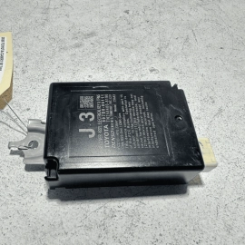 TOYOTA CAMRY 2018-2023 KEYLESS ENTRY TPMS RECEIVER CONTROL MODULE UNIT OEM