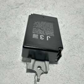 TOYOTA CAMRY 2018-2023 KEYLESS ENTRY TPMS RECEIVER CONTROL MODULE UNIT OEM