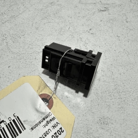 TOYOTA CAMRY 2019-2022 DASH DASHBOARD USB PORT MEDIA HUB OEM