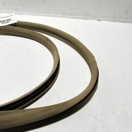2007-2013 MERCEDES S550 W221 FRONT RIGHT OR LEFT DOOR BODY WEATHERSTRIP SEAL OEM