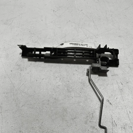 HONDA PILOT 2016-2022 FRONT DRIVER SIDE EXTERIOR DOOR HANDLE BASE BRACKET OEM HONDA PILOT 2016-2022 FRONT DRIVER SIDE EXTERIOR DOOR HANDLE BASE BRACKET OEM
