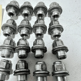 2020 TOYOTA CAMRY SE WHEEL RIM LUG NUT BOLT BOLTS OEM SET OF 16 PCS