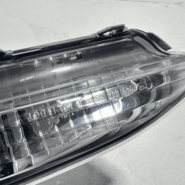 2016-2018 Honda Pilot Front Bumper Left Driver Side Turn Signal Light Lamp OEM