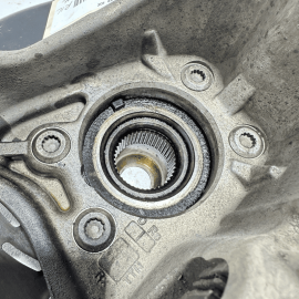 Rear Right Side Suspension Spindle Knuckle & Hub Audi A8 2011-2018 OEM